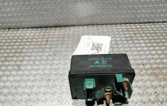 Peugeot Partner Glow plug pre-heat relay 9639912580