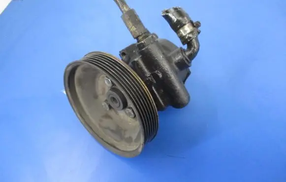 Alfa Romeo 156 Power steering pump