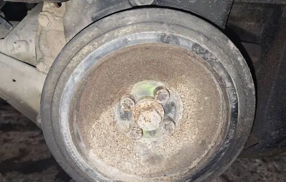 Opel Zafira B Crankshaft pulley