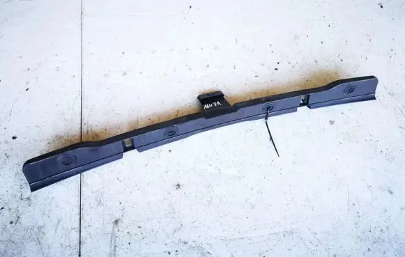 Volkswagen Golf V Front bumper mounting bracket 1k6807863