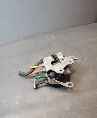 Audi Q7 4L Air suspension valve block 7L0616251