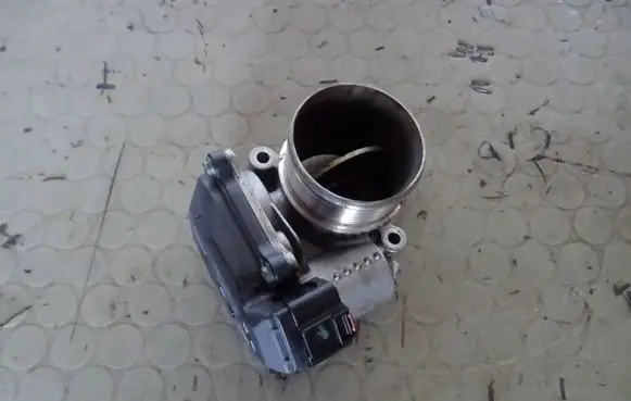 Audi Q7 4M Throttle valve 059145950BH A2C10176000 1012180433