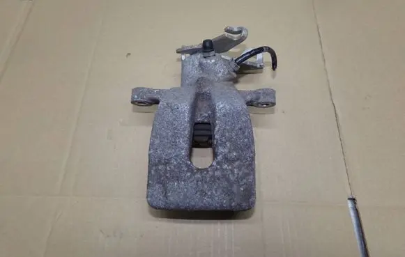 Renault Megane III Rear brake caliper 