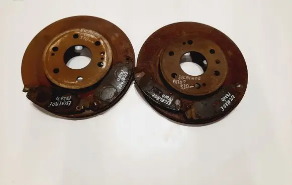 Cadillac Escalade Front brake disc 18048387