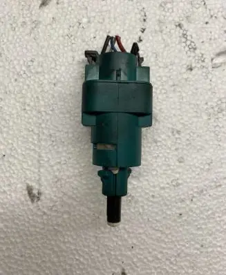 Volkswagen Transporter - Caravelle T5 Brake pedal sensor switch 1C0945511A