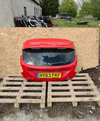 Ford Focus Tailgate/trunk/boot lid
