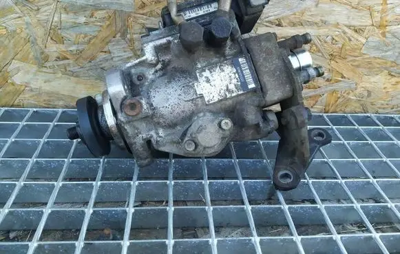 Ford Transit Fuel injection high pressure pump YC1Q-9A543-ED