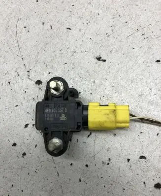 Audi A6 S6 C6 4F Airbag deployment crash/impact sensor 4F0955557B