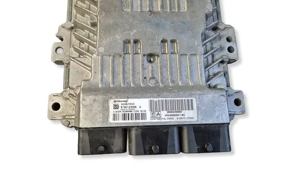 Citroen C4 I Engine control unit/module S180123008A 9800268980 9666681180