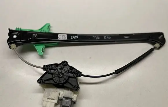 Volkswagen Tiguan Rear door window regulator with motor 5Q4959811G 5NN839461A 5NN839461