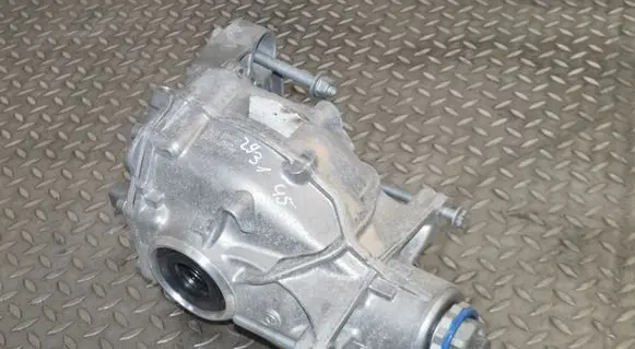 BMW X3 G01 Rear differential 8643137
