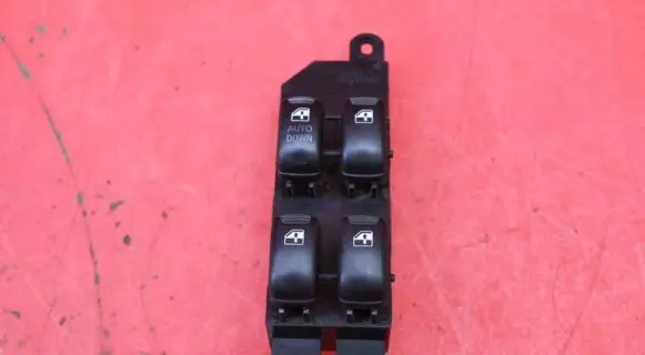 Hyundai Santa Fe Electric window control switch 93570-26100