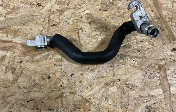 Subaru Legacy Air conditioning (A/C) pipe/hose 