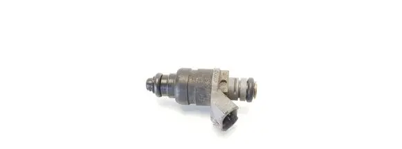 Audi A3 S3 8P Fuel injector 06A906031BT