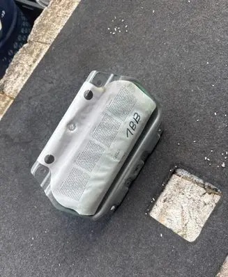 Ford C-MAX I Passenger airbag 30372366B 30370032C 6M51R042B84AA