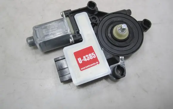 Volkswagen T-Cross Front door window regulator motor 2Q2959405E S0003