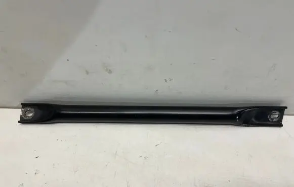 Radiator support slam panel bracket