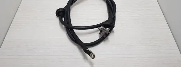Porsche Cayenne (92A) Positive cable (battery)