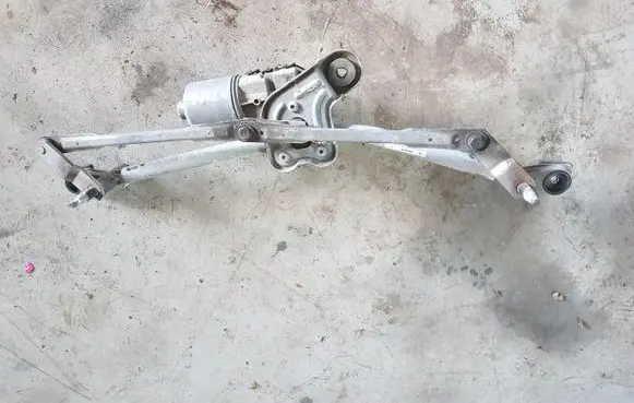 Jaguar X-Type Front wiper linkage 