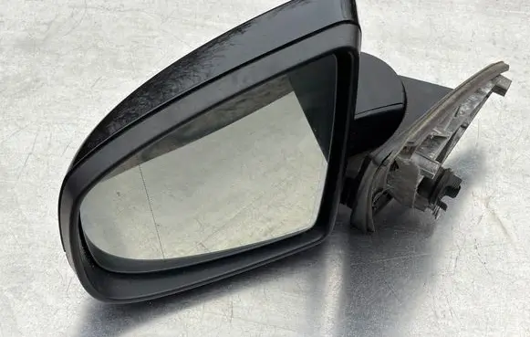 BMW X6 E71 Front door electric wing mirror 610957