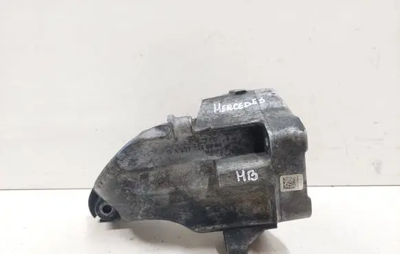 Mercedes-Benz C W204 Engine mounting bracket A6512230004