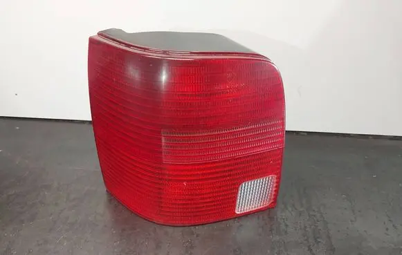 Volkswagen PASSAT B5 Rear/tail lights 3B9945111F