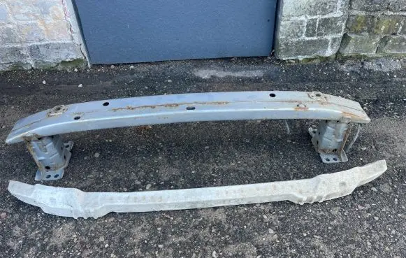 Toyota Corolla E140 E150 Front bumper cross member 5202112240