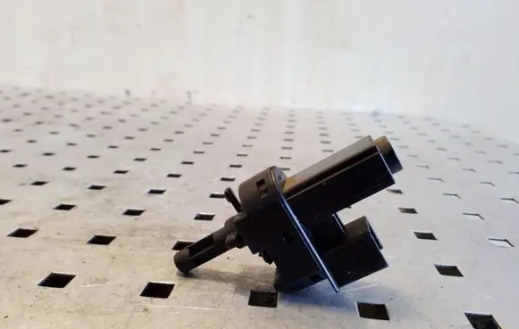 Clutch pedal sensor