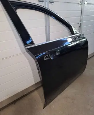 Volvo XC90 Front door