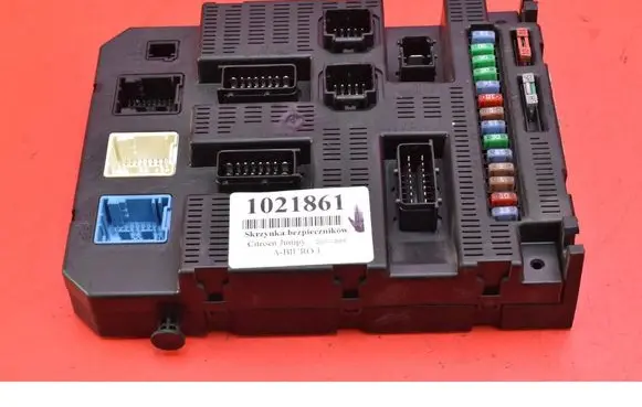 Fuse box set