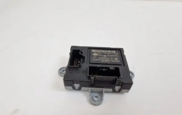Jaguar XF X250 Door control unit/module BJ3214D617AC 1009352000