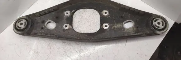 Mercedes-Benz CLS C219 Rear differential/diff mount bracket A2303521806