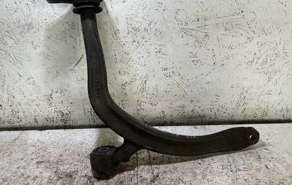 Citroen C5 Front lower control arm/wishbone