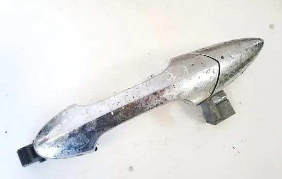Honda FR-V Front door exterior handle