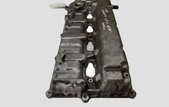 KIA Sorento Rocker cam cover