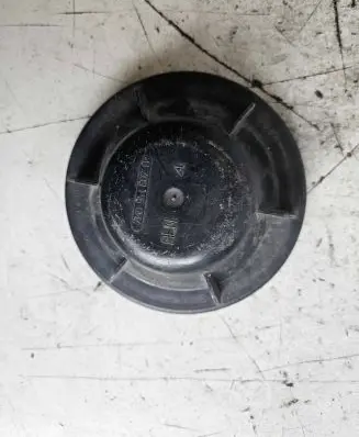 Headlight/headlamp dust cover