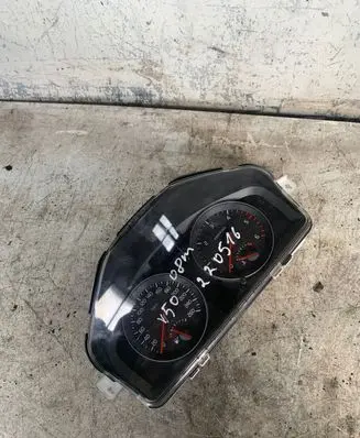 Volvo V50 Speedometer (instrument cluster) 31254776