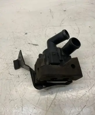 BMW 5 F10 F11 Electric auxiliary coolant/water pump 9239313