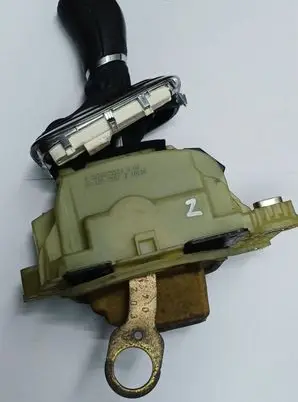 Mercedes-Benz CLK A209 C209 Gear shifter/selector A2032675524