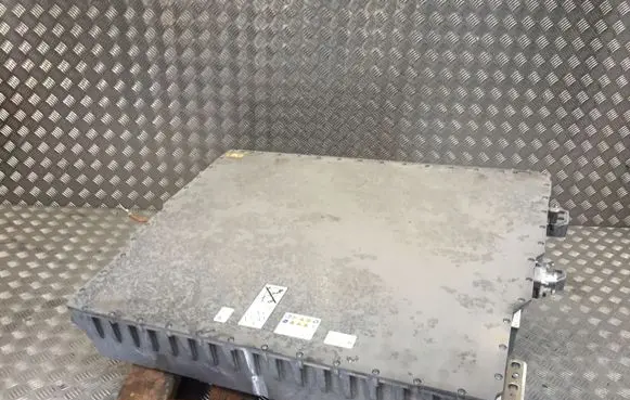 Mercedes-Benz C W206 Hybrid / electric car battery