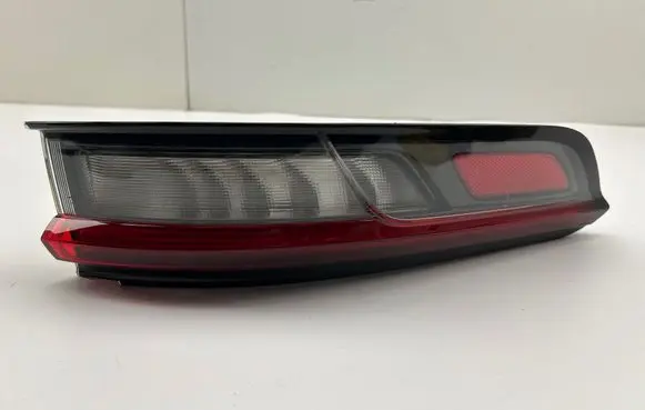 Jeep Grand Cherokee WL Rear/tail lights F00HTC412103 091122B 6421133AD