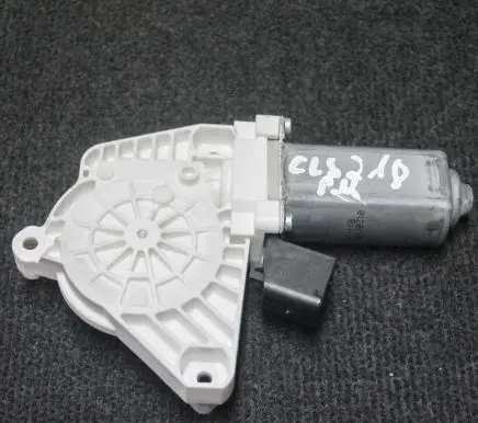 Mercedes-Benz CLS C218 X218 Front door window regulator motor A2078200642
