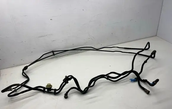 Peugeot 308 Fuel line pipe 9824385580