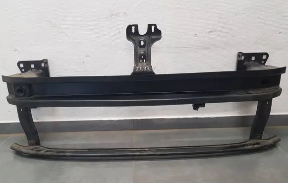 Volkswagen Golf VII Front bumper cross member 5G0807111