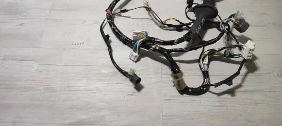 Mitsubishi ASX Front door wiring loom/harness boot 8512C6044