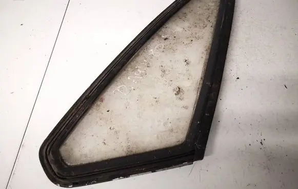 Audi 80 90 S2 B4 Rear side window 813845322a