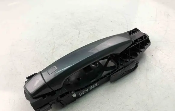 Audi A3 S3 8V Front door exterior handle 8V0837206A