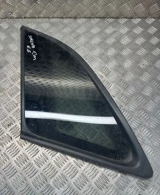 KIA Sorento Rear side window 43R000399