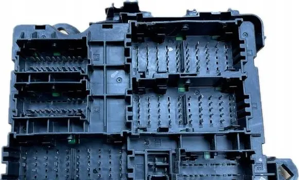Cadillac Escalade IV Other control units/modules 84114438