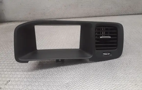 Volvo V60 Dash center air vent grill 30791675
